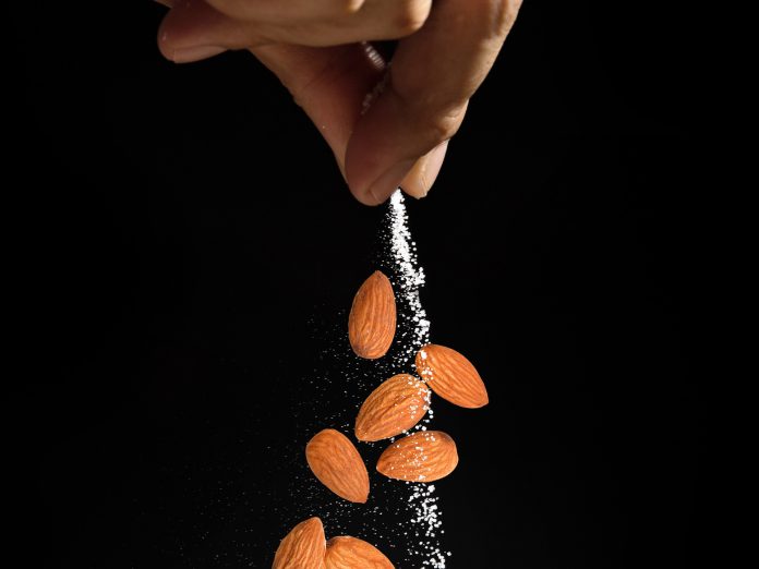 AlmondsNSalt