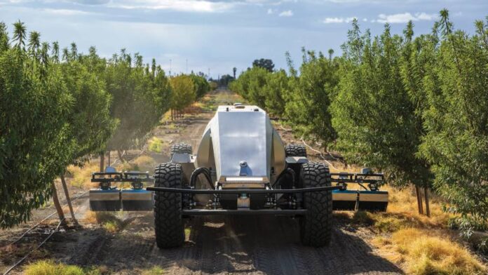 John-Deere-X-GUSS_03